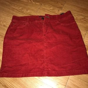 red tommy hilfiger skirt
